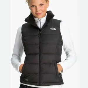 The North Face Women's 700 Black Puffer Vest